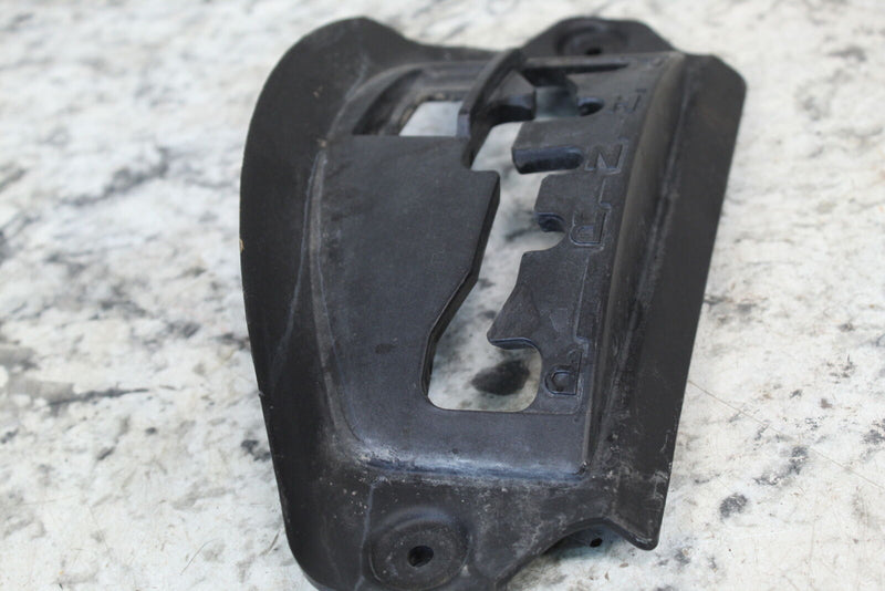 2014 CAN-AM MAVERICK 1000R XRS Shift Lever Guide Bracket 707900070