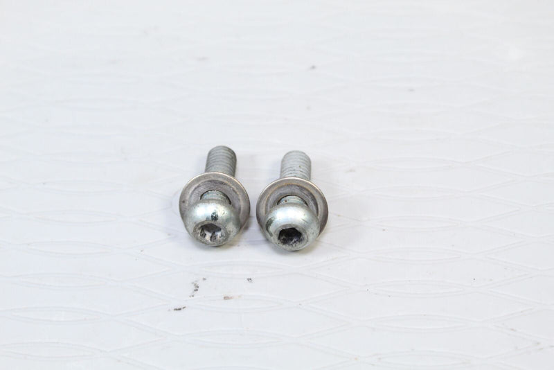 2010 YAMAHA FX NYTRO MTX Mid Exhaust Pipe Mounting Bolts  92012-08025-00