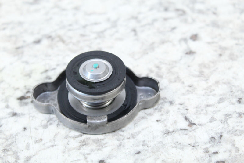 2019 POLARIS PRO RMK 850 Axys Coolant Antifreeze Bottle Cap Lid  1240300