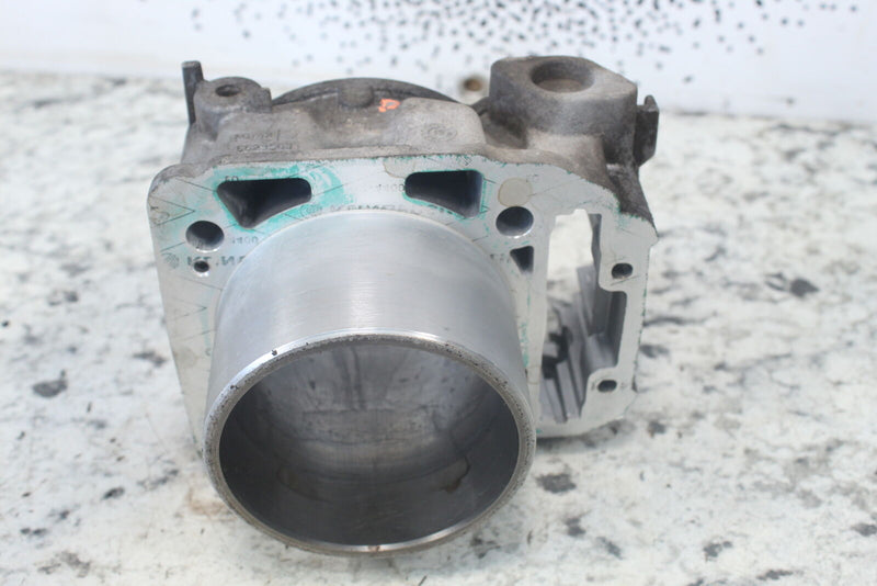 2013 CAN-AM OUTLANDER 1000 XMR Rear Cylinder Jug 420623568